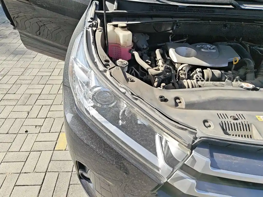 Toyota Highlander — миниатюра 20