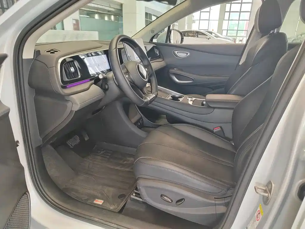 BYD 05 EV 2025 520KM Flagship