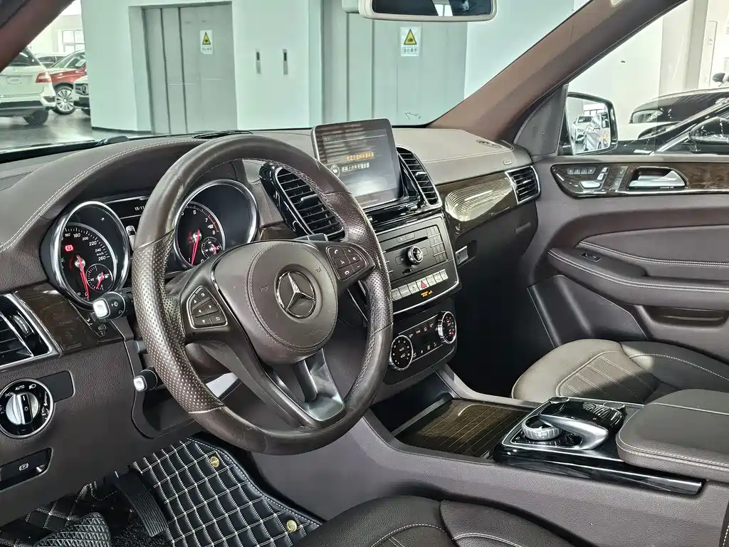 Mercedes-Benz GLS 2018 GLS 400 4MATIC