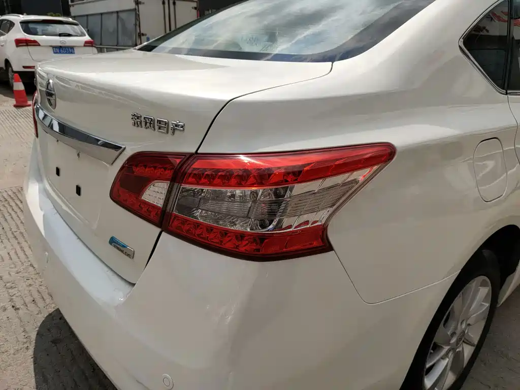 Nissan Sylphy — миниатюра 9