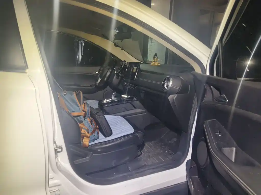 BYD Yuan EV — миниатюра 19