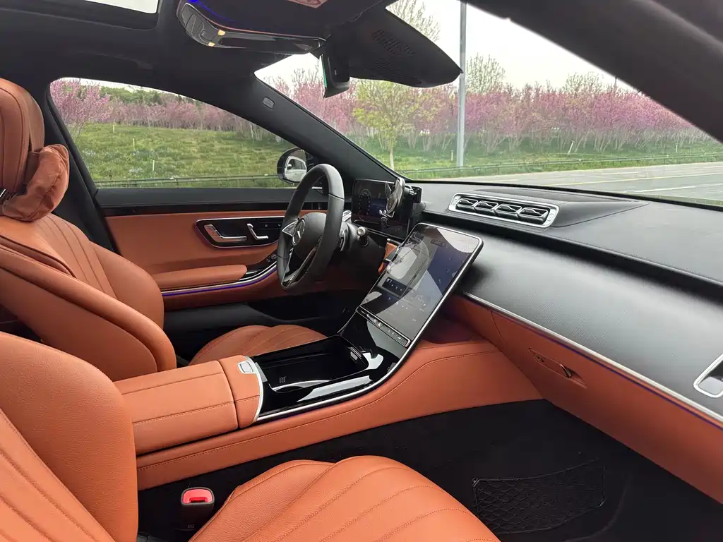 Mercedes-Benz S-Class — миниатюра 9