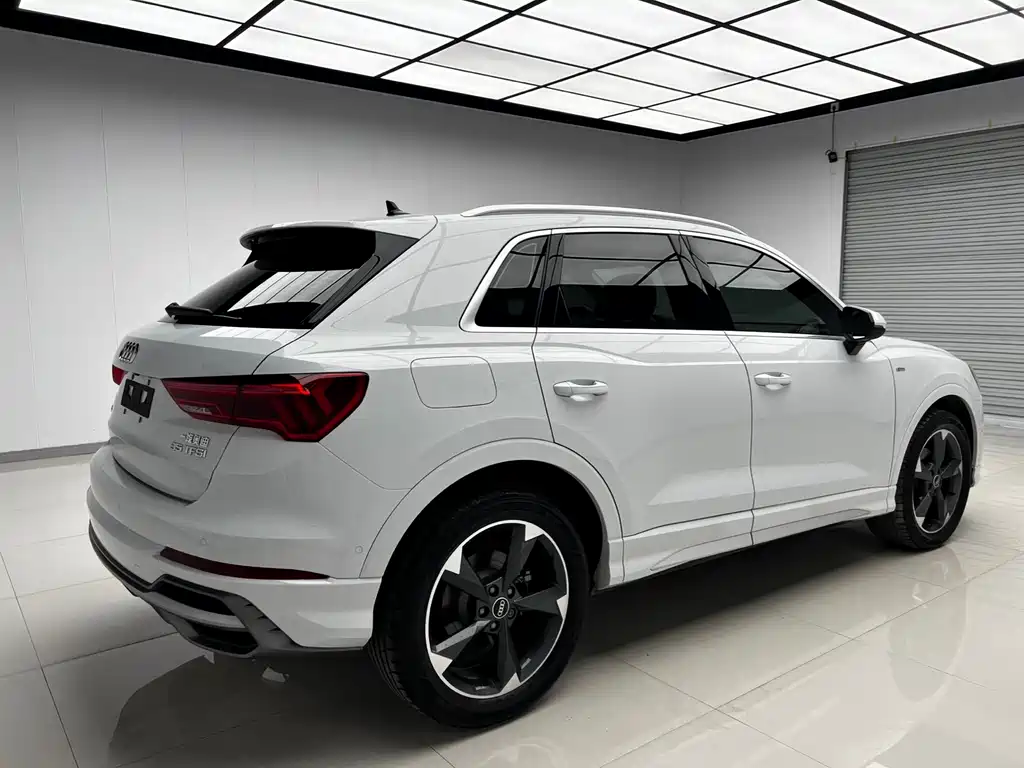 Audi Q3 2022 35 TFSI Fashion