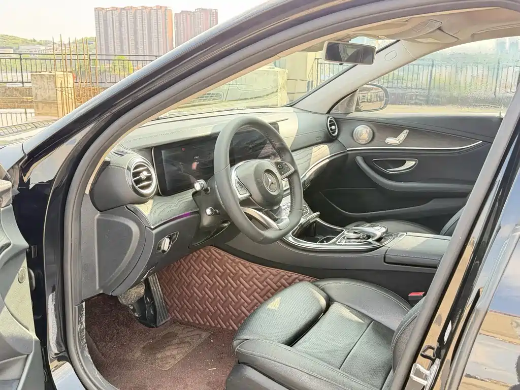 Mercedes-Benz E-Class E 200 L Sport Type, фото 3