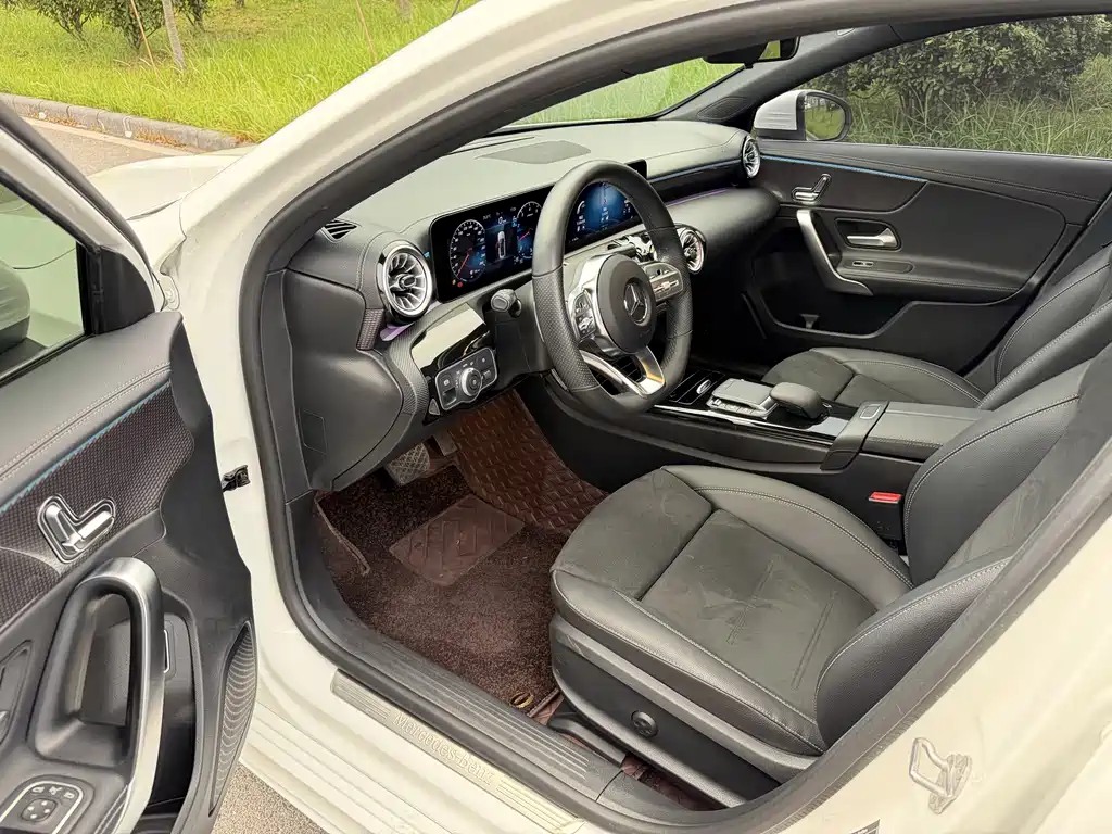 MERCEDES-BENZ A CLASS