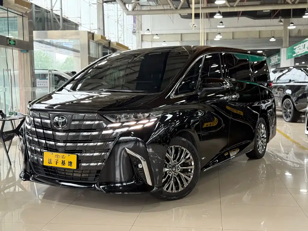 Toyota Alphard 2025