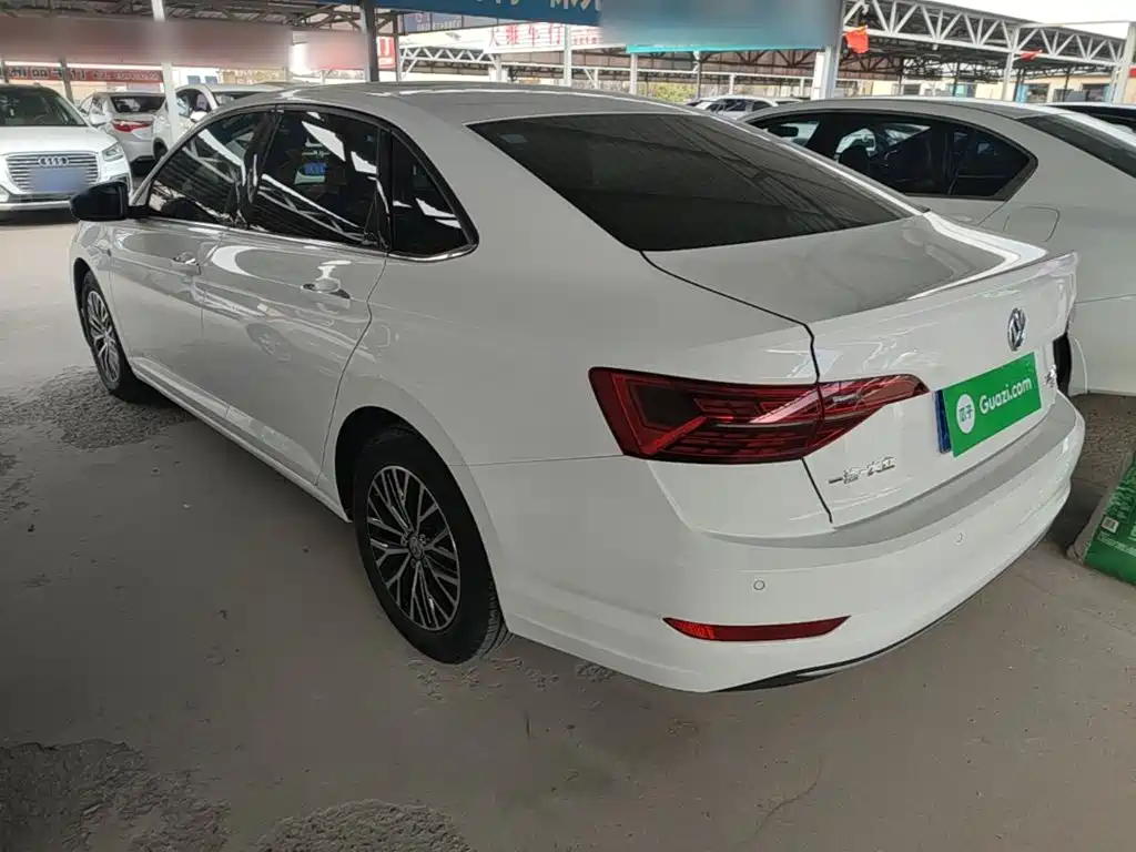 Volkswagen Sagitar — миниатюра 5