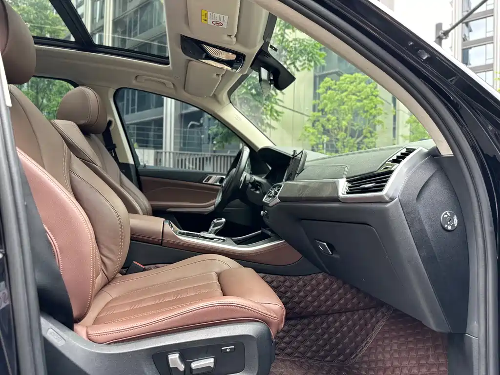BMW X5 2021 xDrive30i M Sport