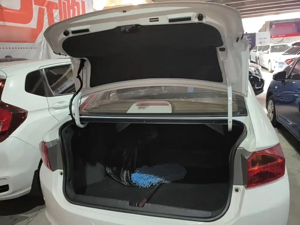 Honda City — миниатюра 19