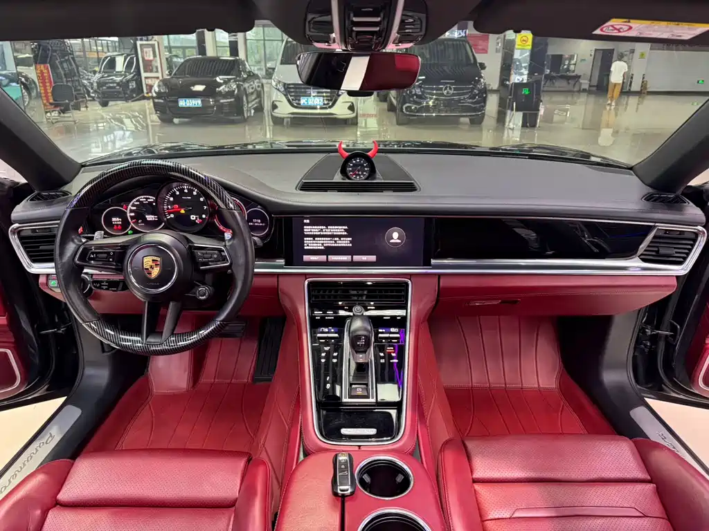Porsche Panamera — миниатюра 5
