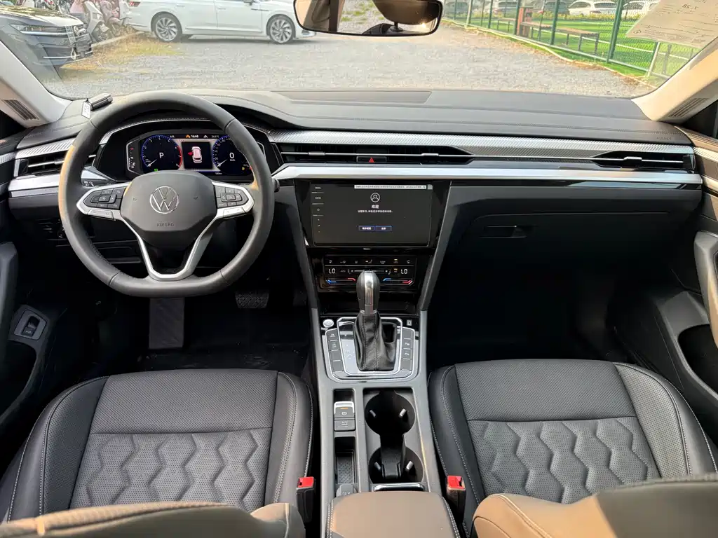 Volkswagen FAW - Passat CC CC 2026 3000 380TSI