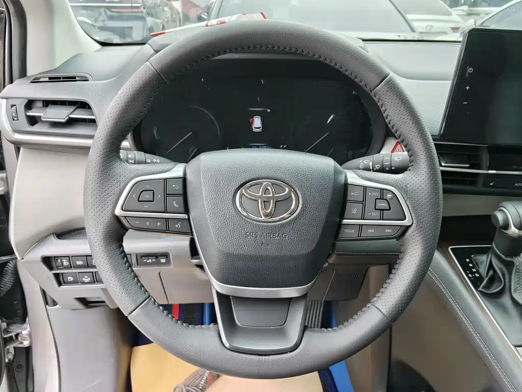Toyota Sienna 2021 2.5L Luxury