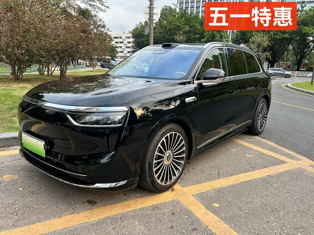Aito 问界 AITO M8 2025