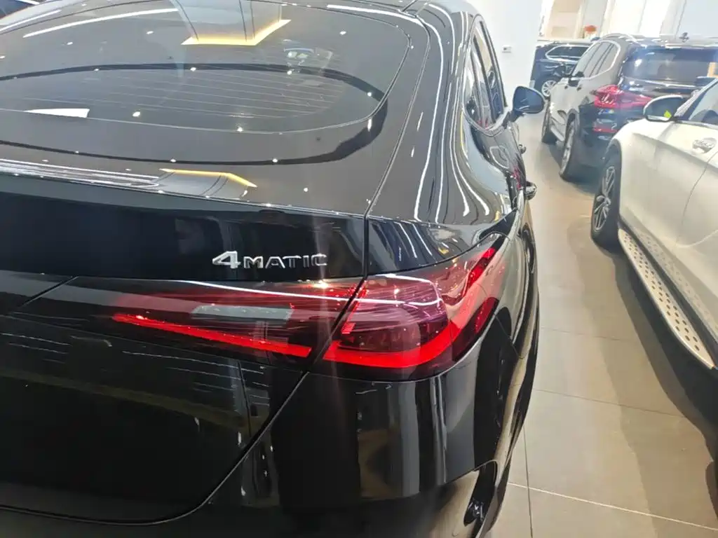 Mercedes-Benz GLC Coupe — миниатюра 8