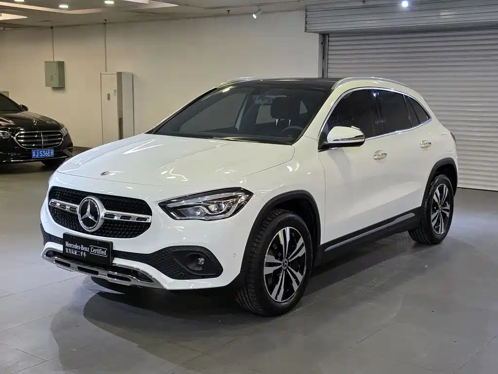 Mercedes-Benz GLA 2021