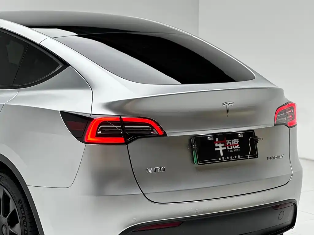 Tesla Model Y — фотографии объявления, Фото 12