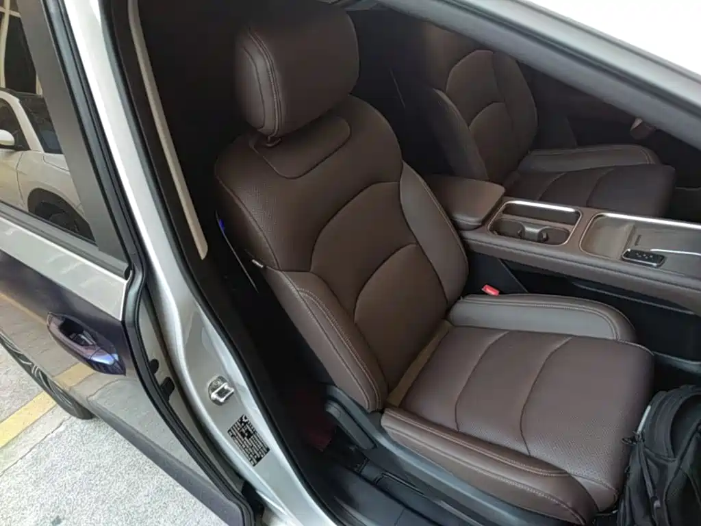 Wuling Xingguang 730 New Energy — миниатюра 25