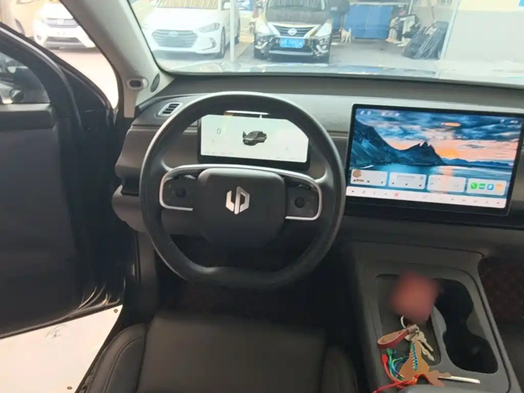 Leapmotor Leapmotor C10 — миниатюра 7