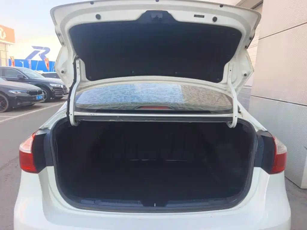Kia K3 — миниатюра 19