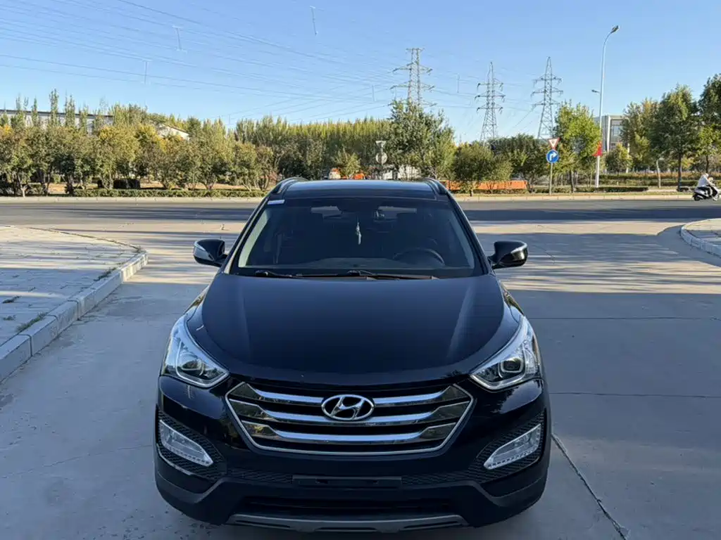 Hyundai Santa Fe — миниатюра 3