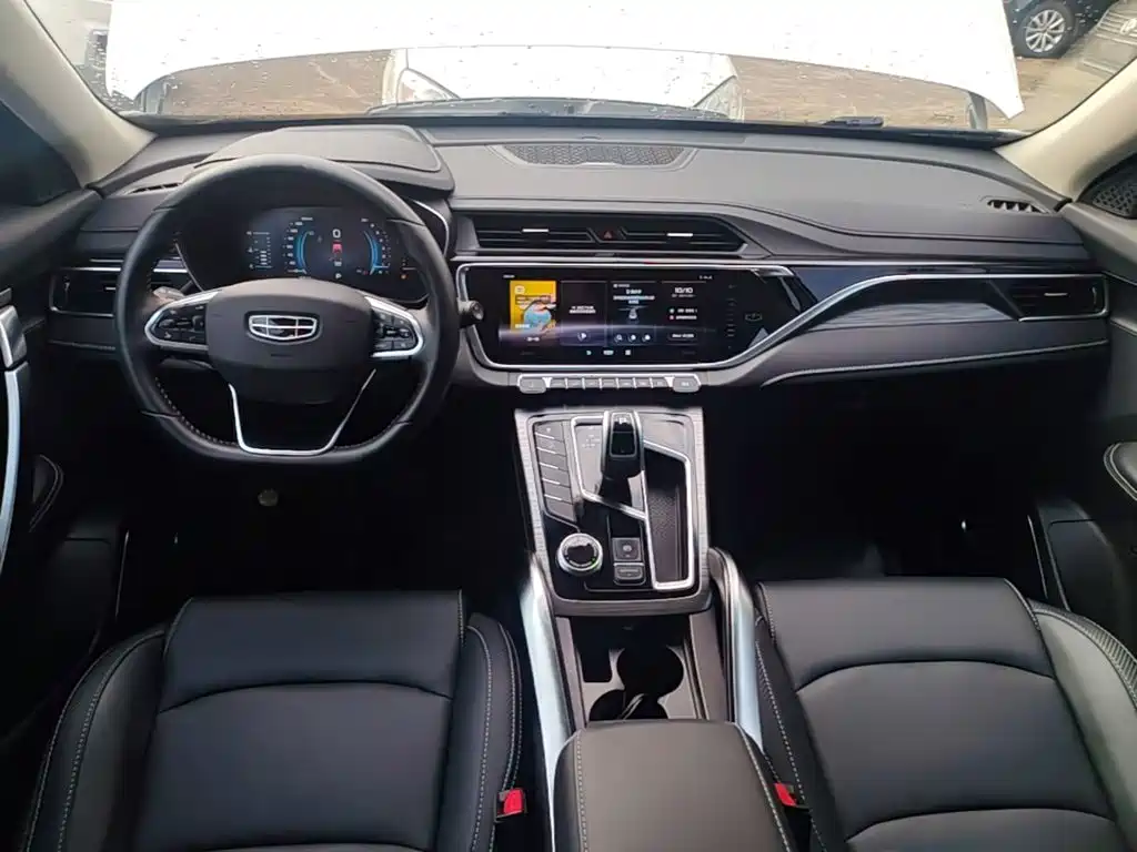 Geely Boyue — миниатюра 10