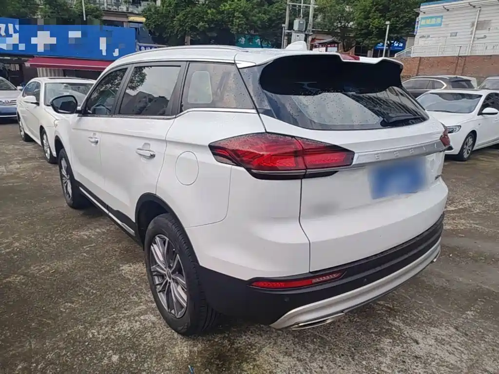 Geely Boyue — миниатюра 5