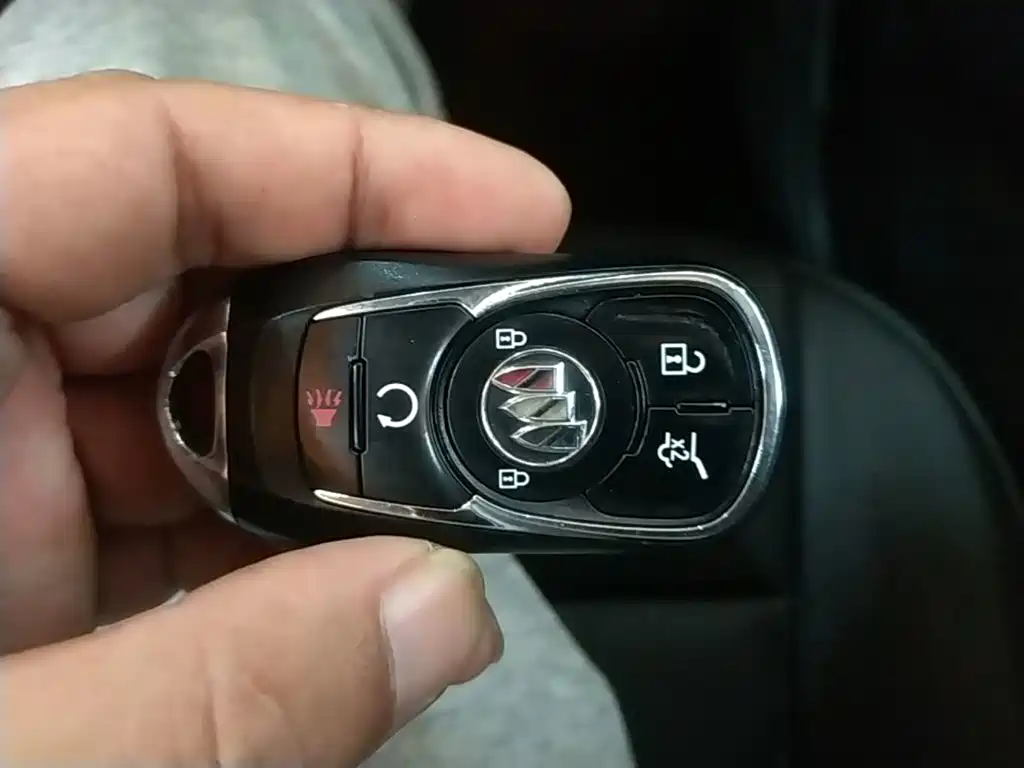 Buick Enclave — миниатюра 9
