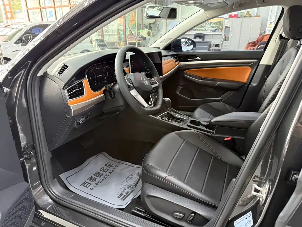Volkswagen Bora — миниатюра 4