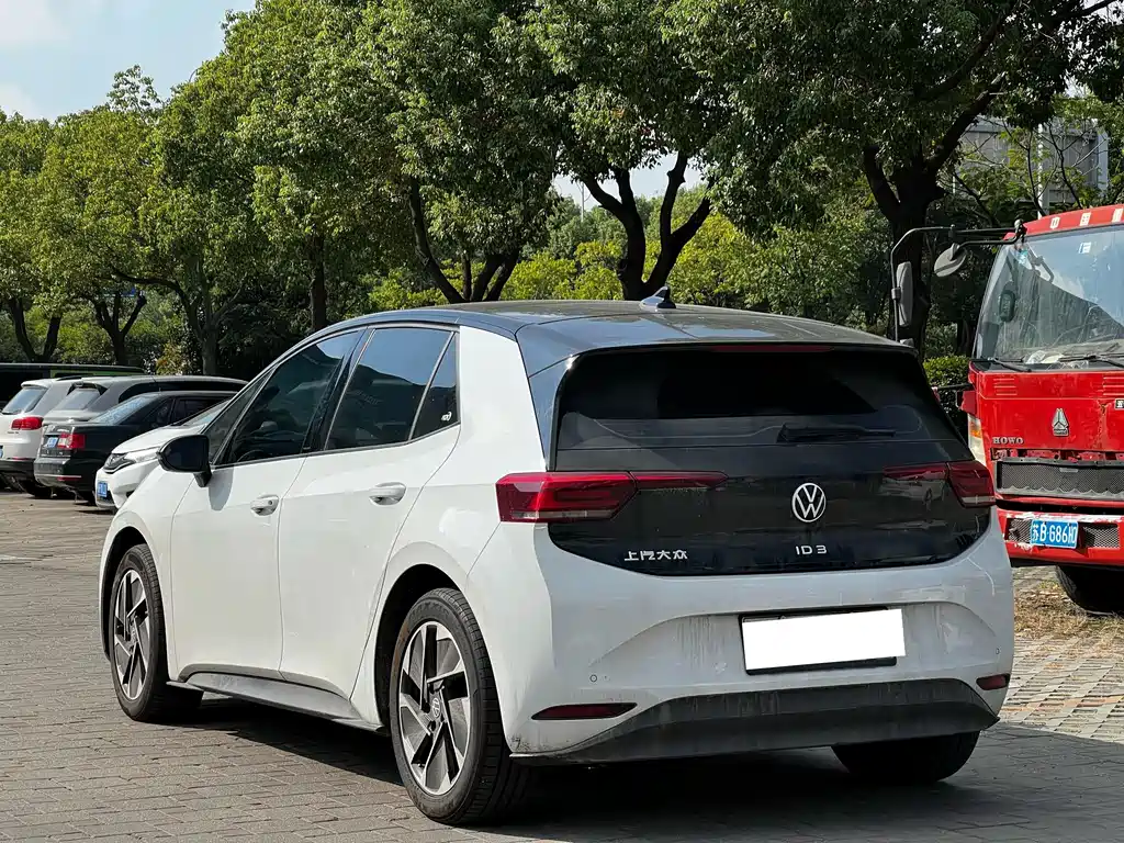 Volkswagen ID.3 — миниатюра 4