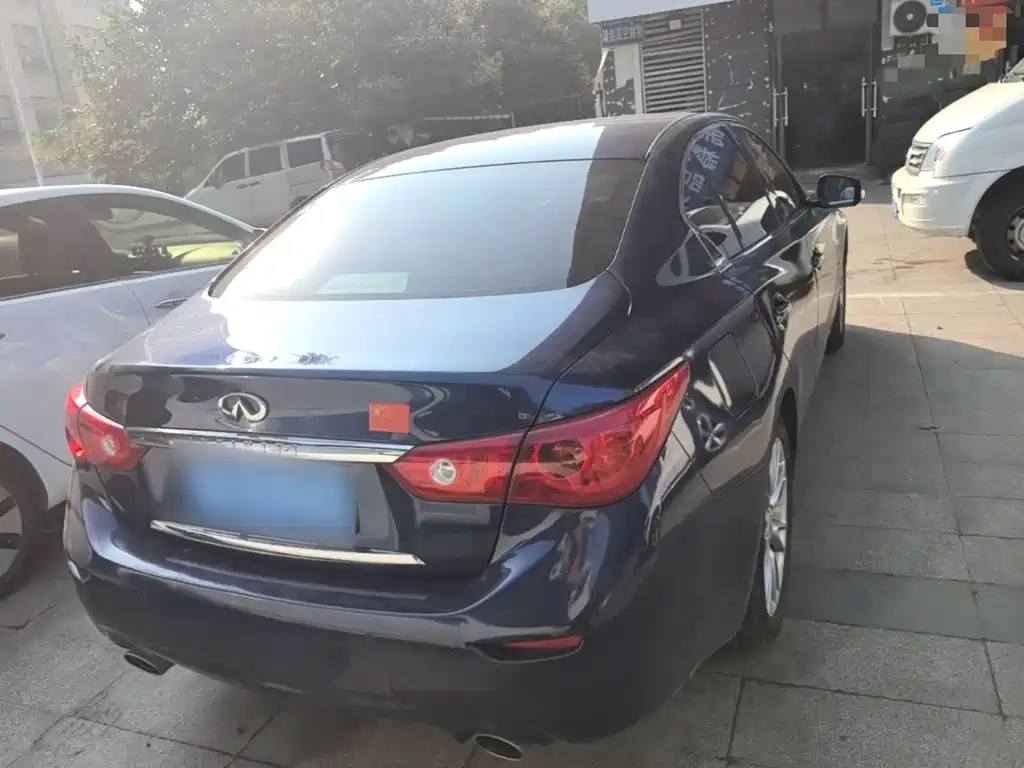Infiniti Q50L — миниатюра 6