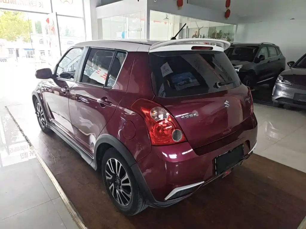 Suzuki Swift — миниатюра 5