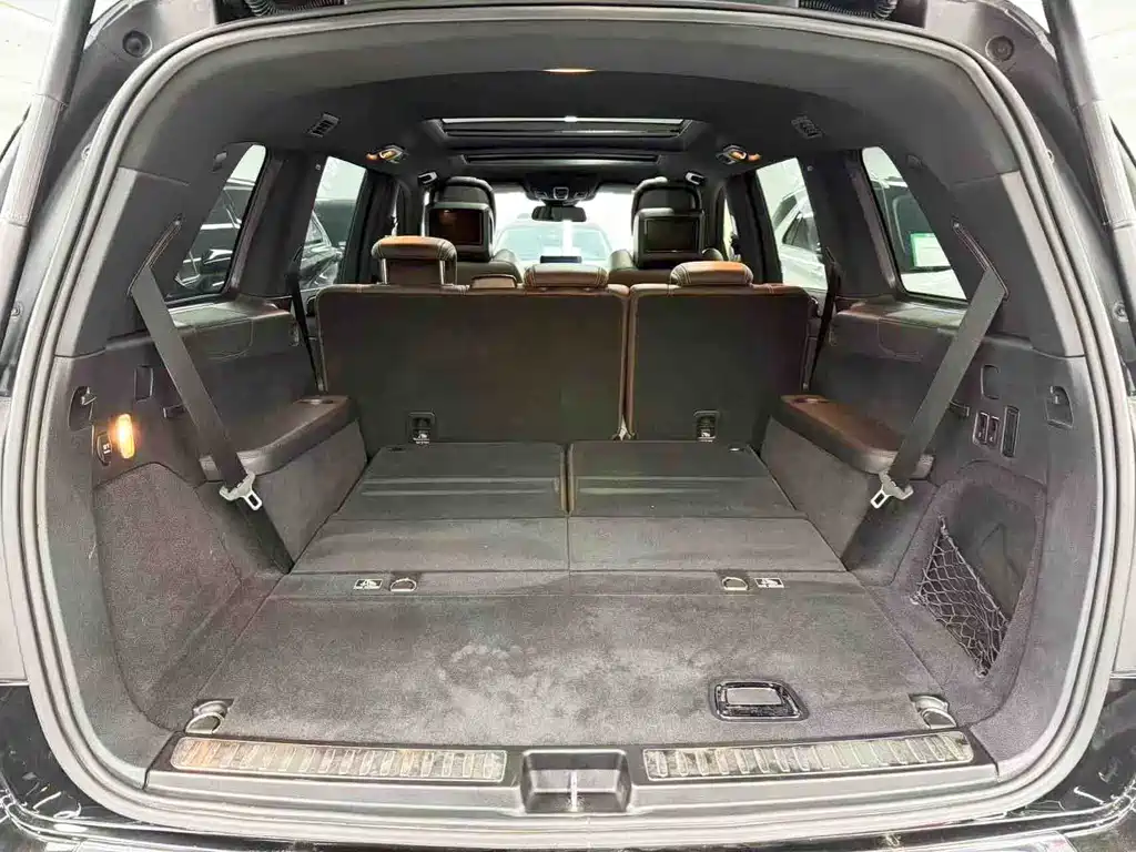 Mercedes-Benz GLS AMG — миниатюра 19