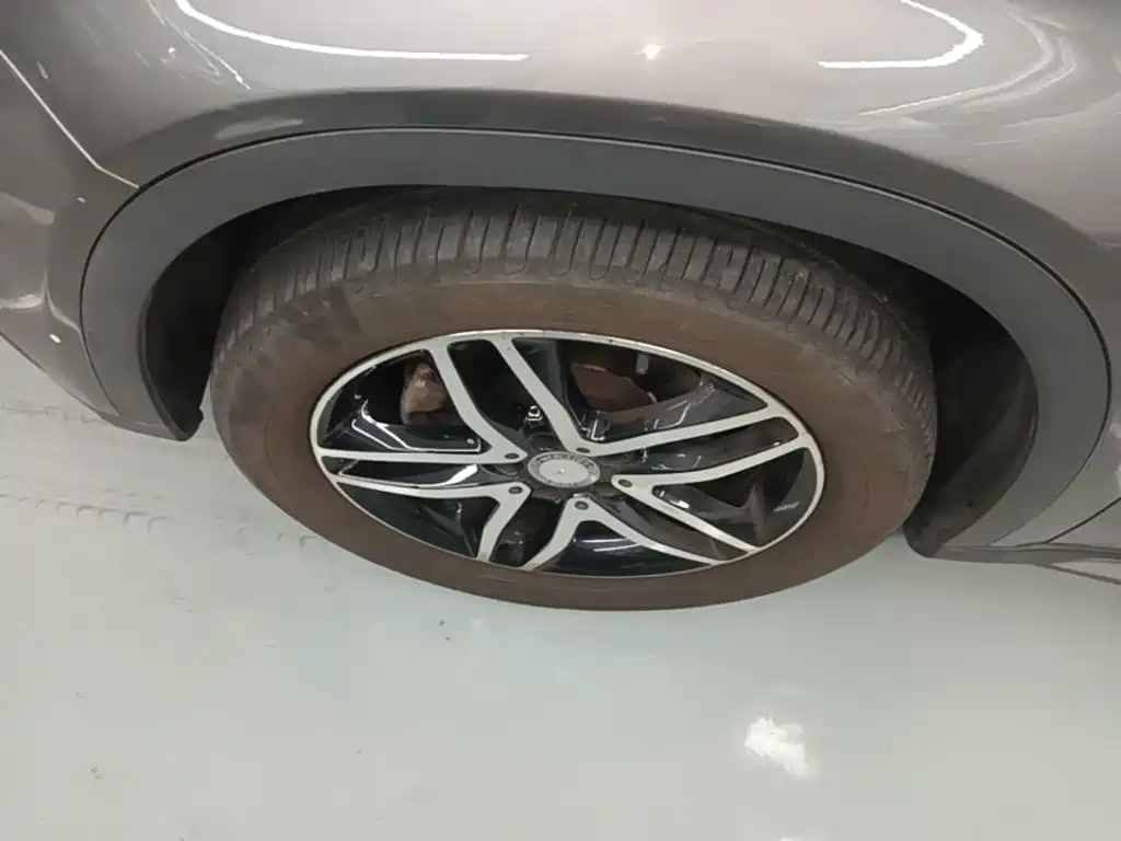 Mercedes-Benz GLA — миниатюра 23