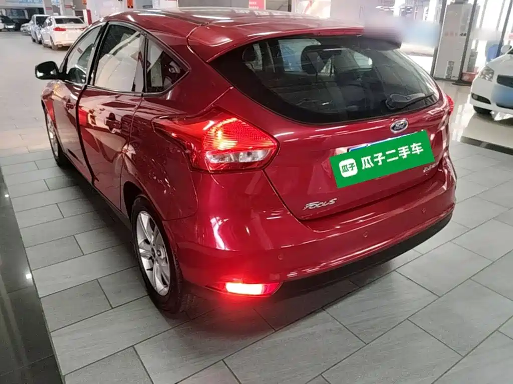 Ford Focus — миниатюра 5