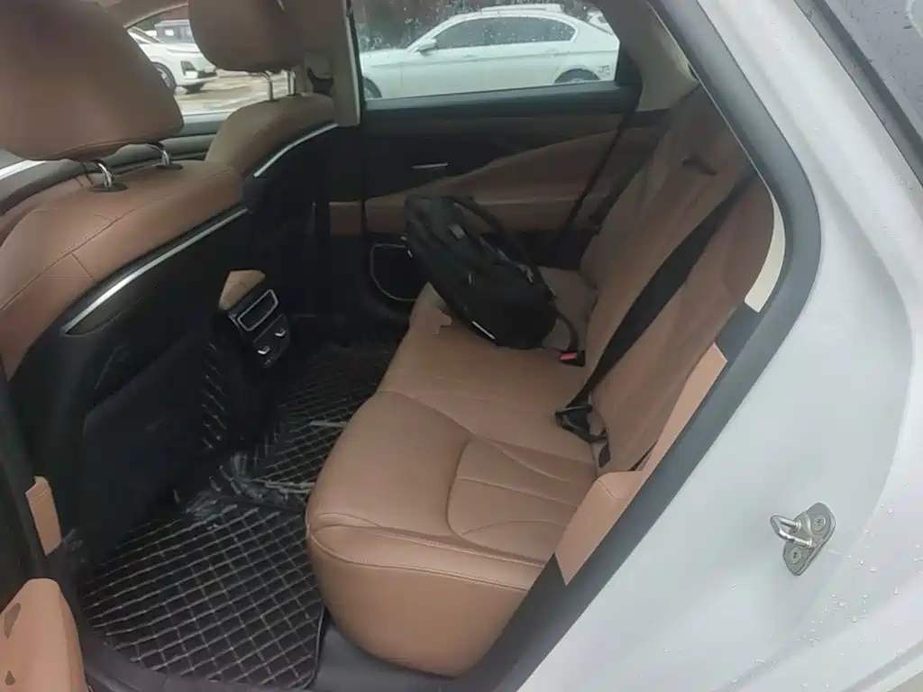 Geely Borui — миниатюра 17