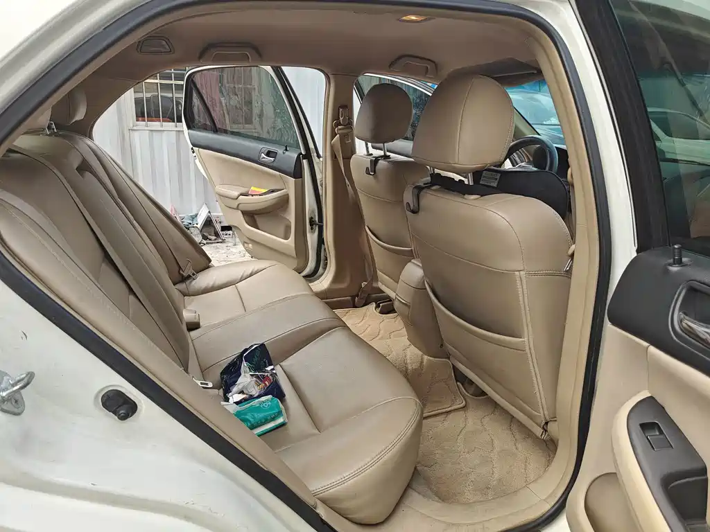 Honda Accord — миниатюра 5