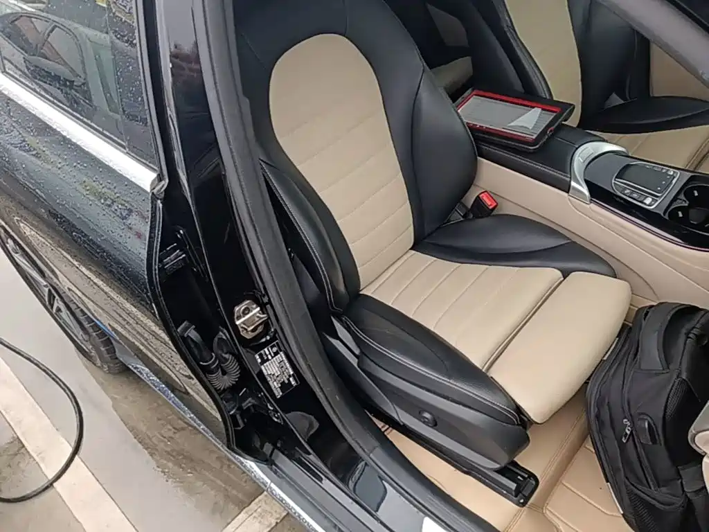 Mercedes-Benz EQC — миниатюра 25