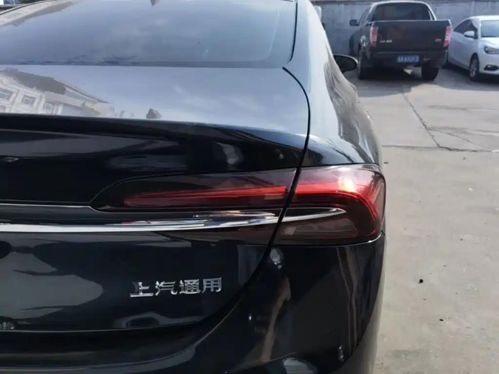 Buick LaCrosse — миниатюра 8