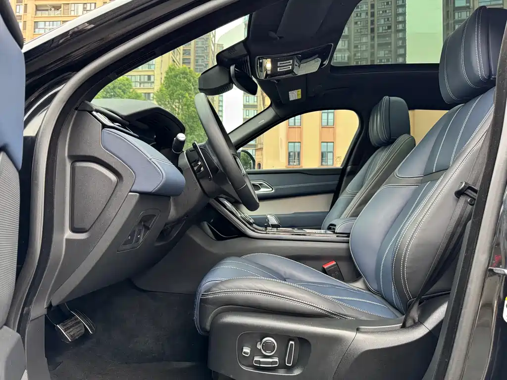 Land Rover Range Rover Velar 2023 250PS