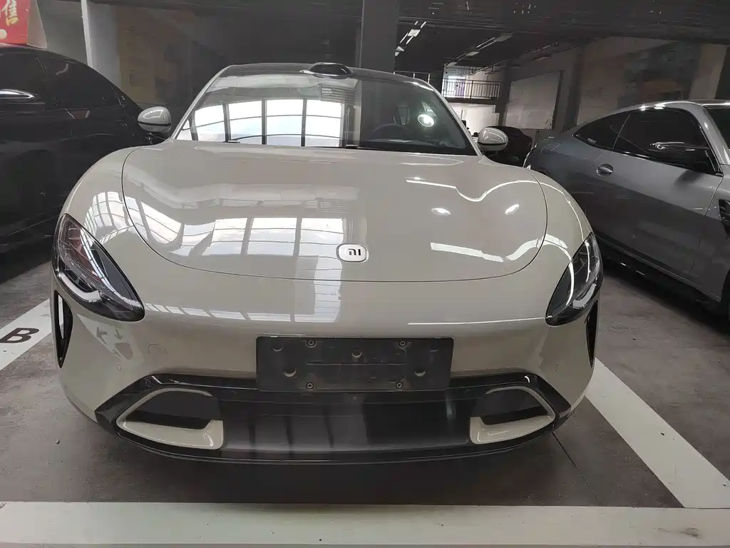 Xiaomi SU7 — миниатюра 2