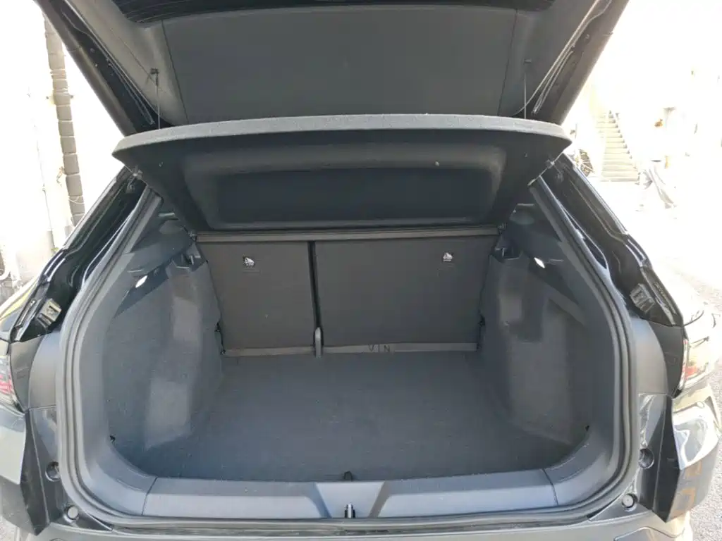 Volkswagen ID.4 Crozz — миниатюра 17