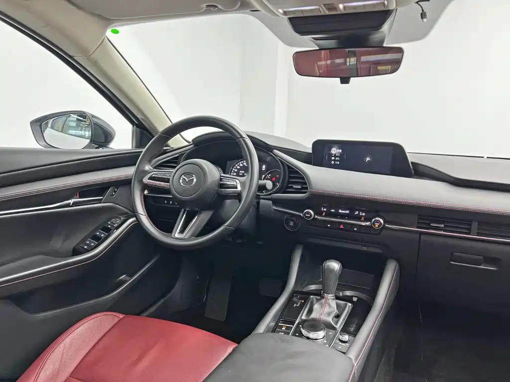 Mazda 3 Axela — миниатюра 21