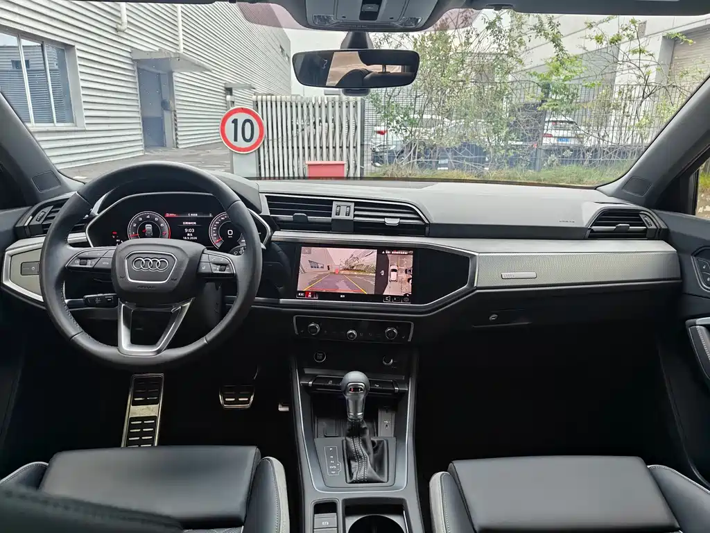 Audi Q3 — миниатюра 9