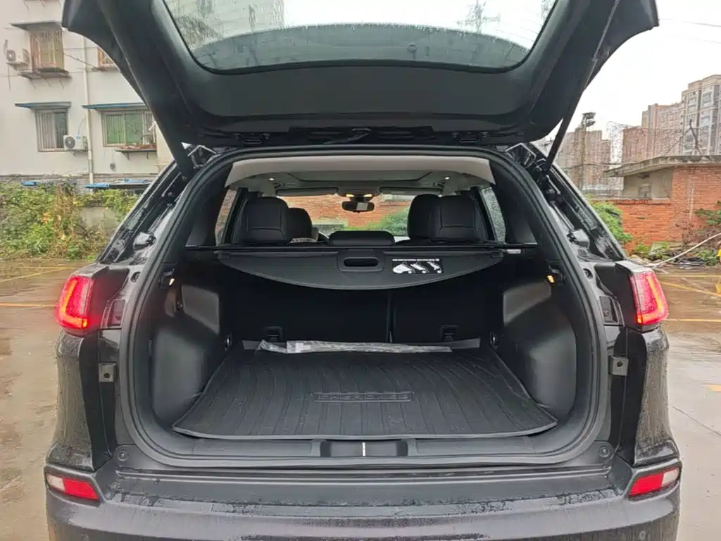 Jeep Cherokee — миниатюра 19