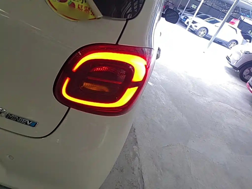 Wuling Mini EV MINIEV 2025