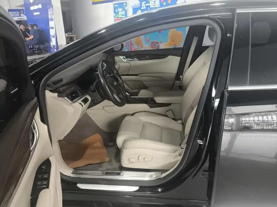 Cadillac XTS 2017 28T