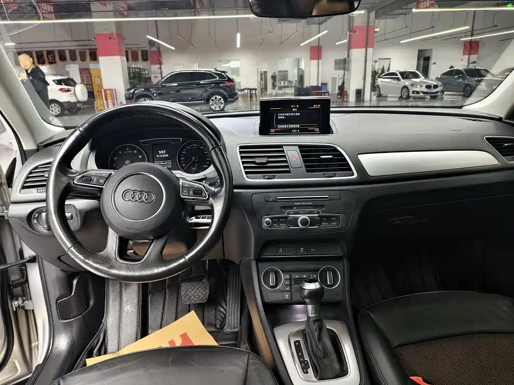 Audi Q3 — миниатюра 4