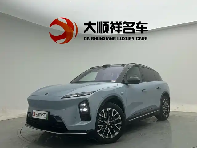 2025 Nio ES6