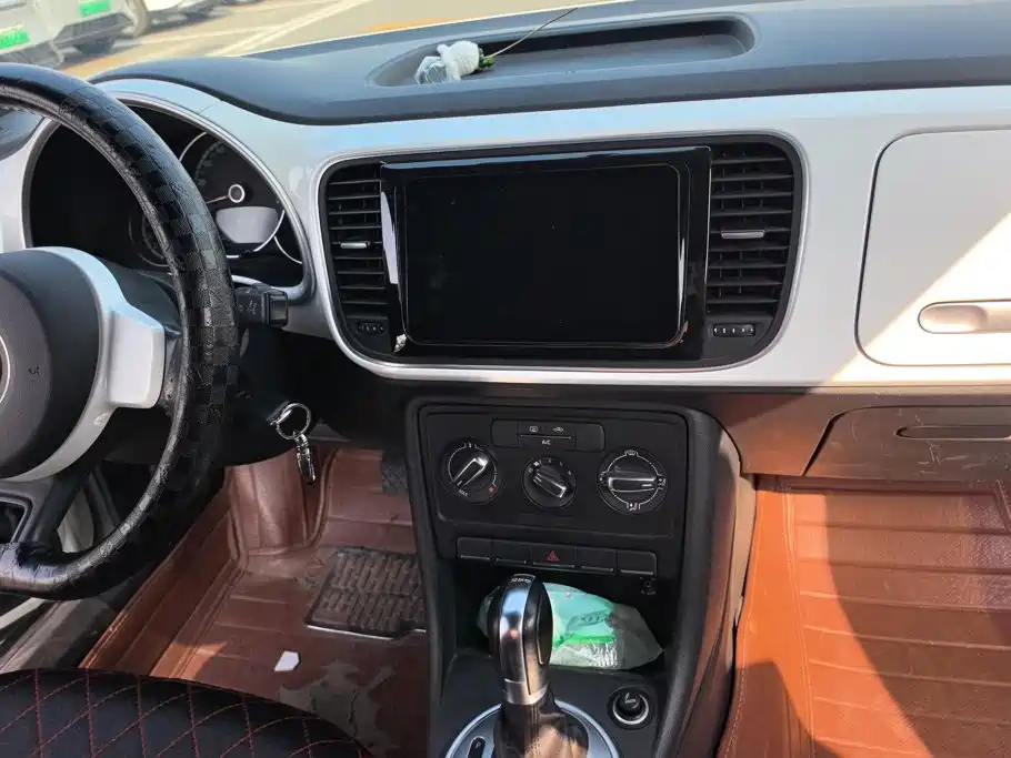 Volkswagen Beetle — миниатюра 13