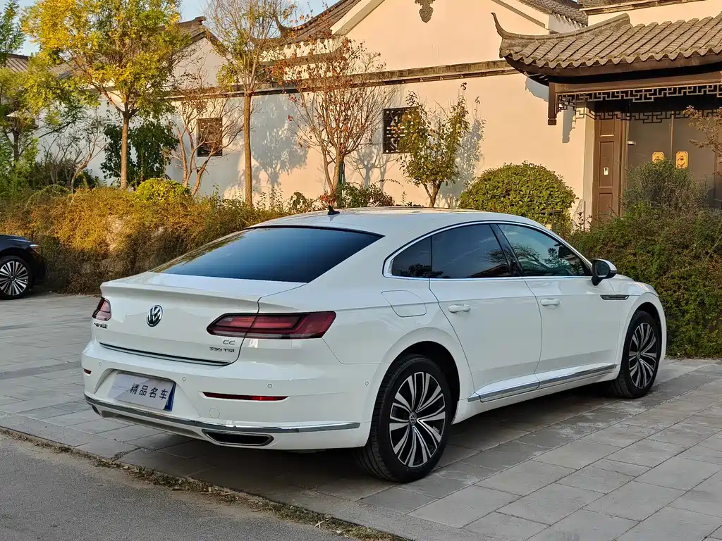 Volkswagen CC — миниатюра 7